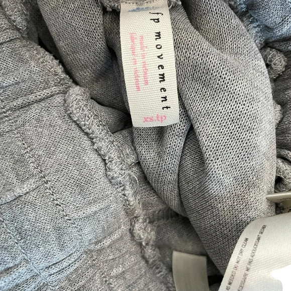 Free People Movement Back Into It Joggers in Grey Size XS - Picture 15 of 17